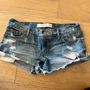 Abercrombie and fitch distressed Jean shorts